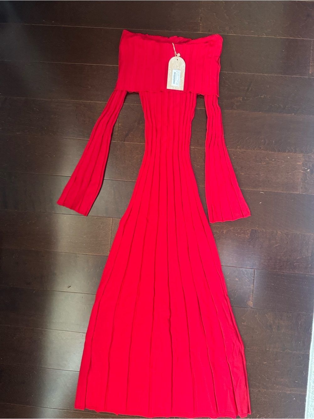 Meshki Off-Shoulder Ribbed Red Maxi Dress - Picture 3 of 5